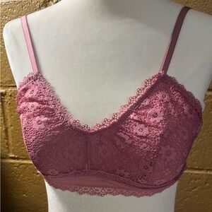 Victoria’s Secret Pink Floral Lace Bralette